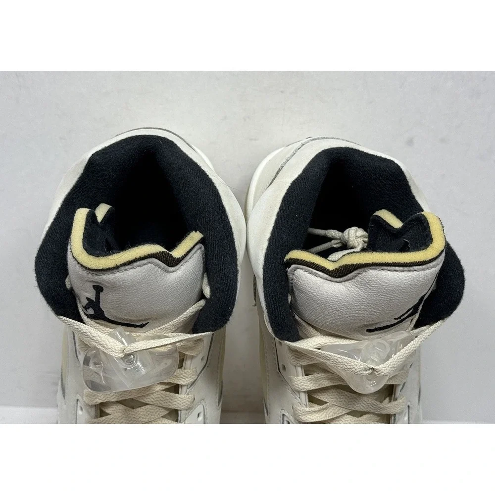 Jordan Air Jordan‎ 5 Retro SE GS Sail Black Leather 6.5Y / Womens 8 FQ3682-100